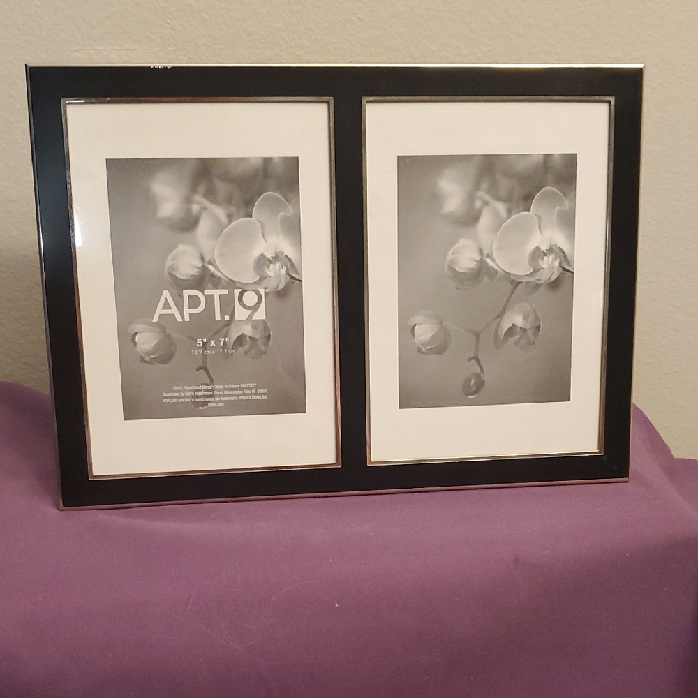 Apt. 9 Black Modern Picture Frame Set